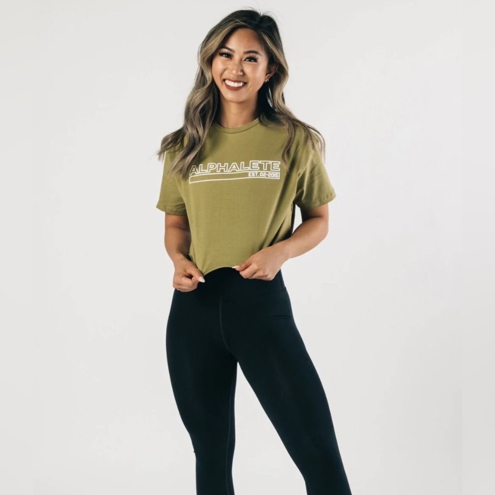 Alphalete Crop Tshirt